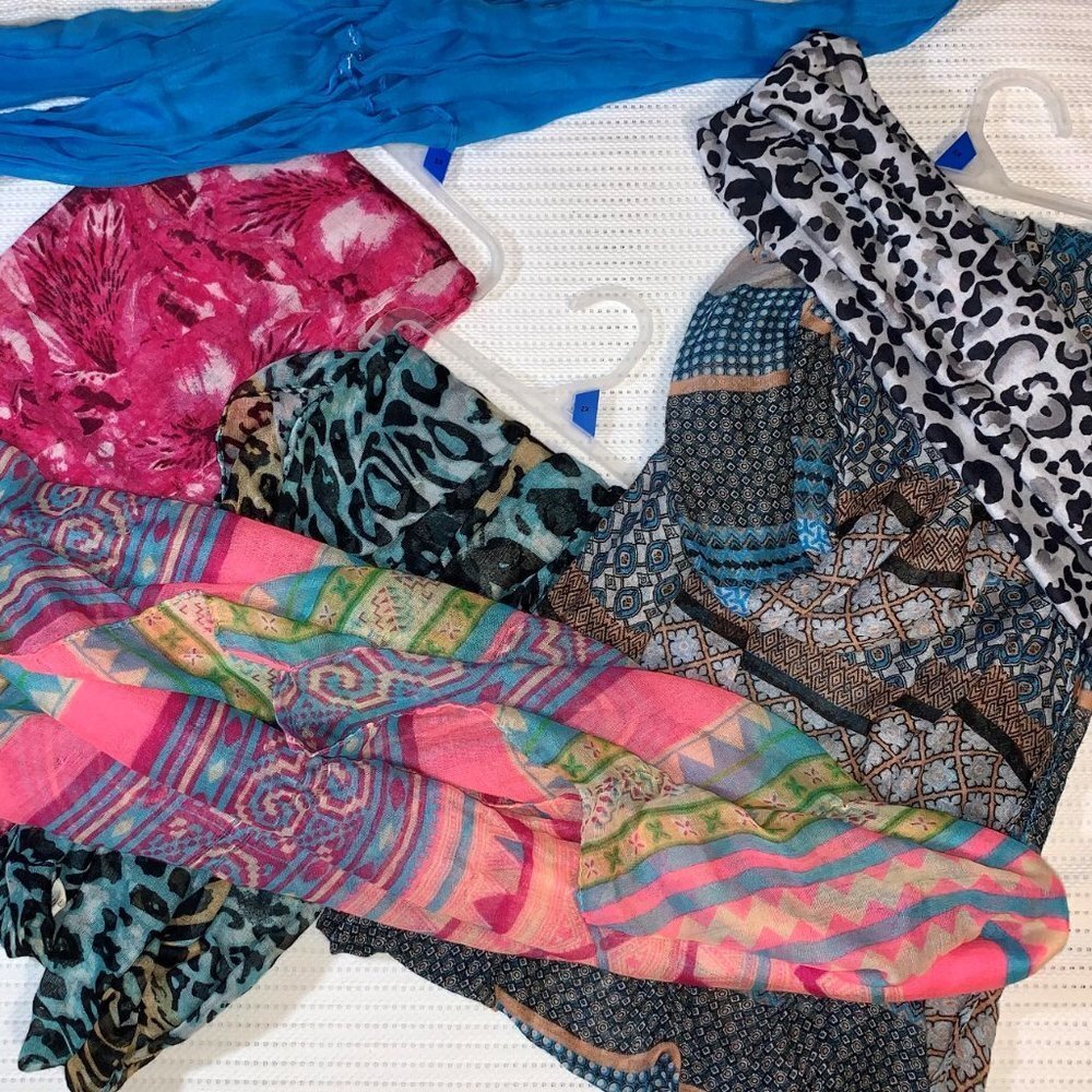 Scarves Bundle! - Picture 7 of 7